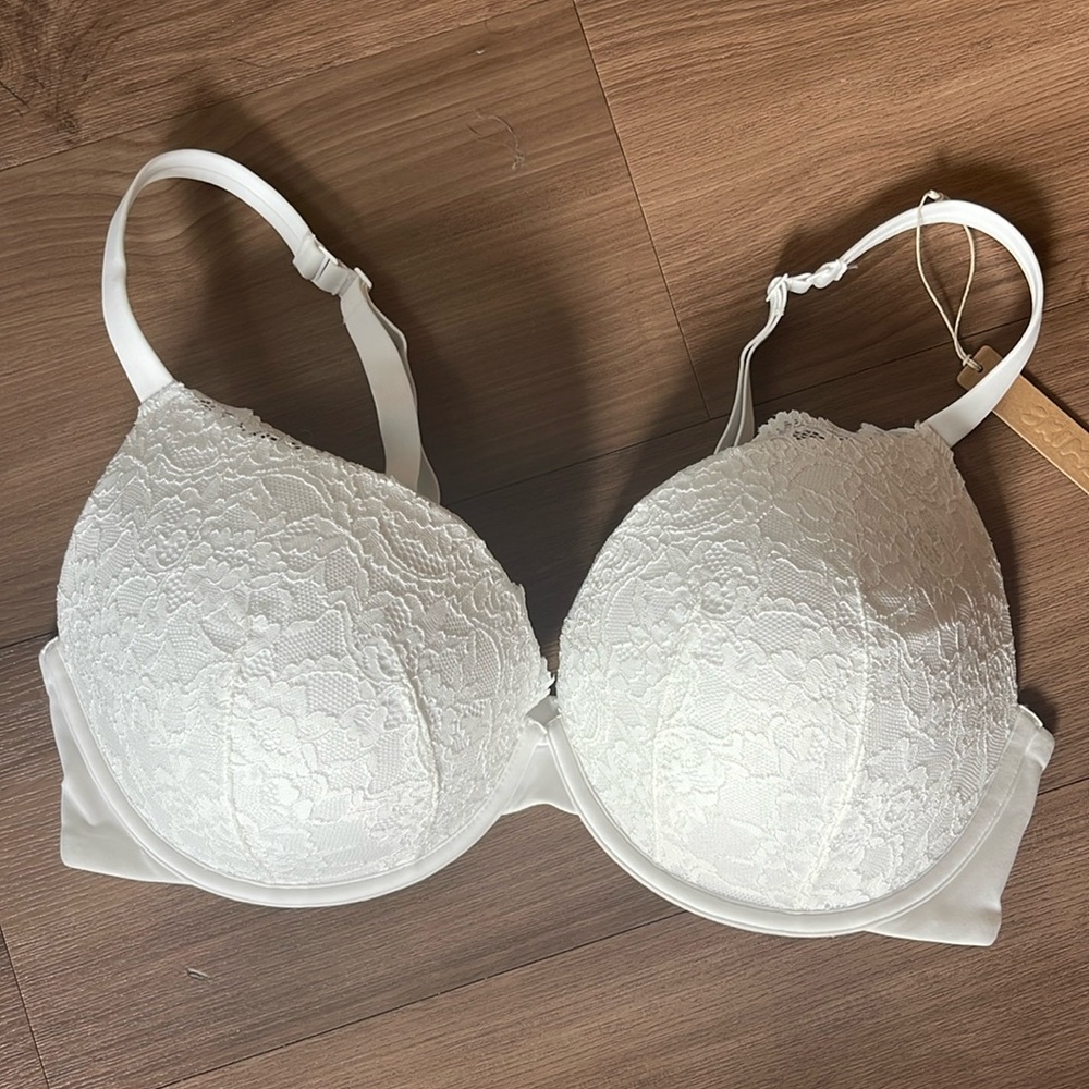 SKIMS Fits Everybody Lace Push-Up Demi Bra
